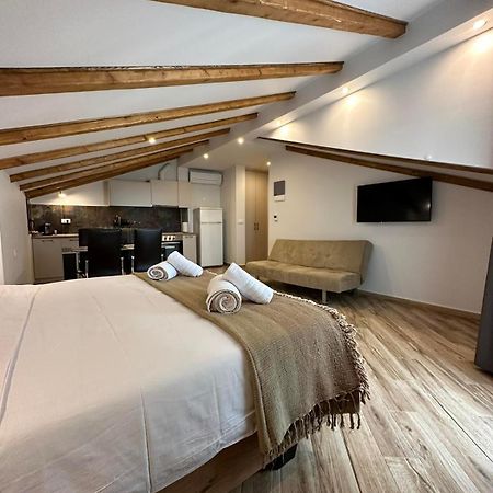 カランバカMeteora Sunriseアパートメント 部屋 写真